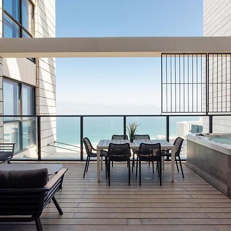 Yalarent Sea-Breeze Penthouse With Jacuzzi Apartment Bat Yam Exterior foto
