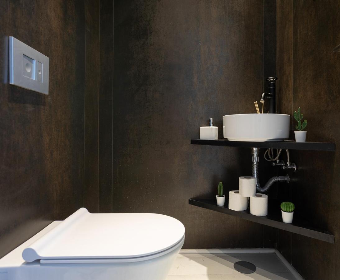 Yalarent Sea-Breeze Penthouse With Jacuzzi Apartment Bat Yam Exterior foto